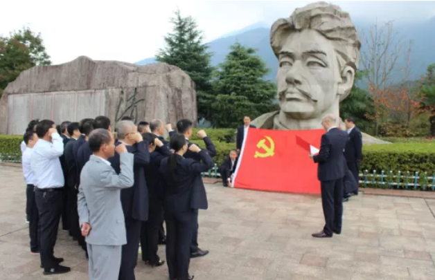 上饒汽運開展“重溫歷史、感悟初心”主題黨日活動