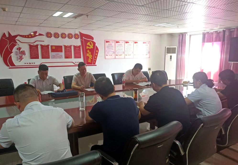 撫州長運:股份公司安管部督導(dǎo)宜黃分公司安全生產(chǎn)工作