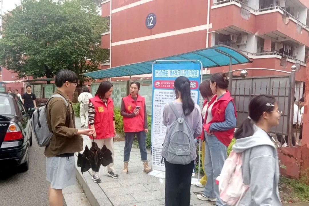 撫州長(zhǎng)運(yùn):開(kāi)展“五一”校園直通車(chē)推廣活動(dòng)