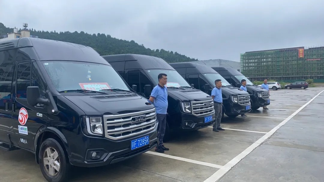 撫州長(zhǎng)運(yùn):撫州—樂安首條定制客運(yùn)班線開通!可靈活選擇站點(diǎn)